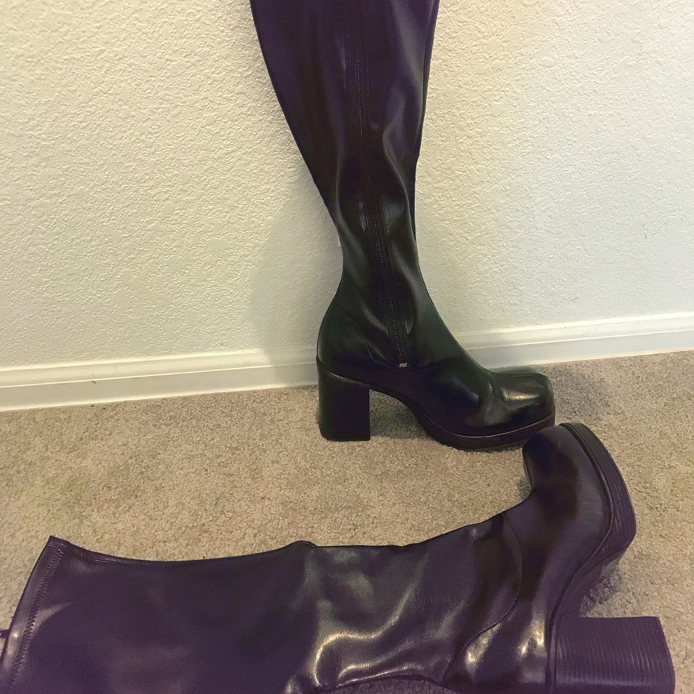 Black boots